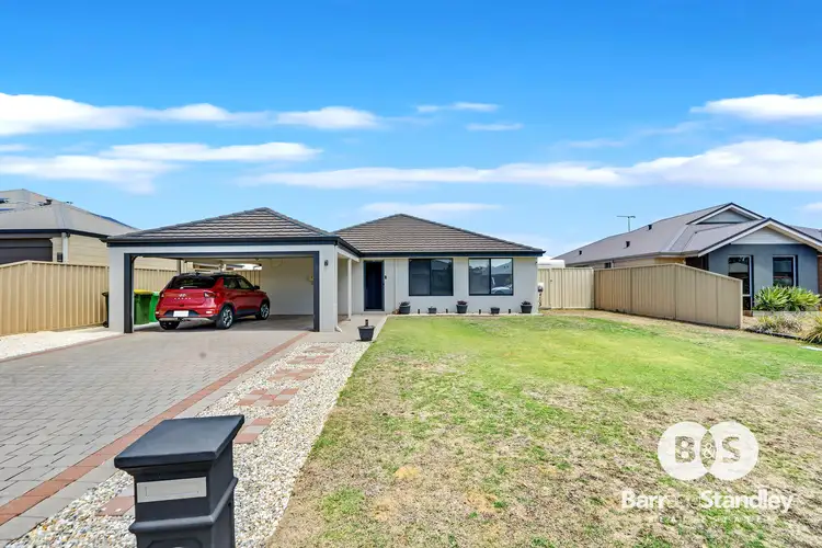 7 Wuraming Bend, Dalyellup WA 6230