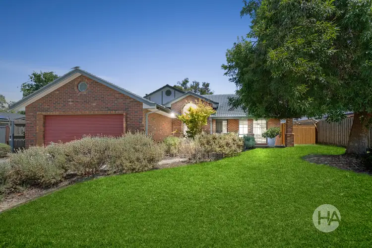 14 Chesterfield Road, Somerville VIC 3912
