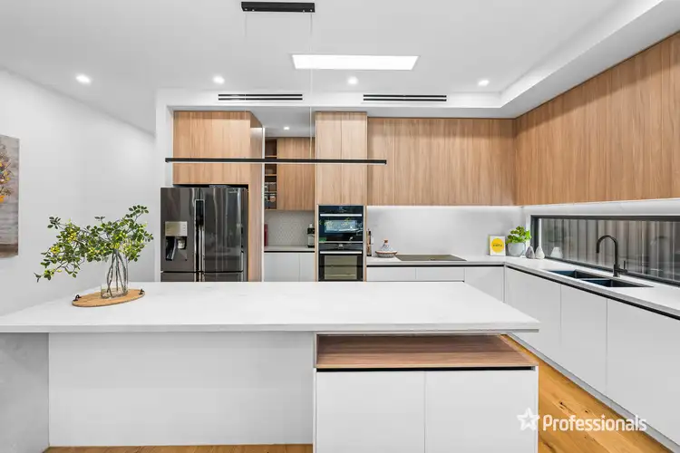 Sixth view of Homely townhouse listing, 1A Curtin Street, Bentleigh East VIC 3165