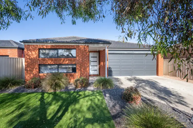Second view of Homely house listing, 23 Sugargum Crescent, Kialla VIC 3631