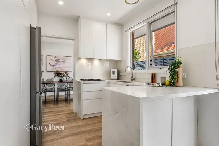 Fourth view of Homely unit listing, 5/11-15 Roselea Street, Caulfield South VIC 3162