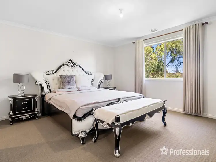 Fifth view of Homely house listing, 8 Abbin Court, Rowville VIC 3178
