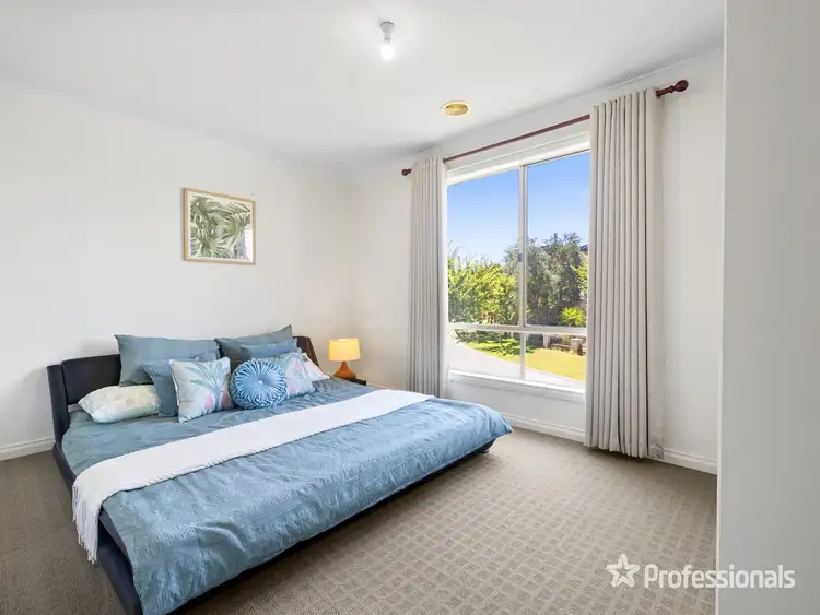 Sixth view of Homely house listing, 8 Abbin Court, Rowville VIC 3178