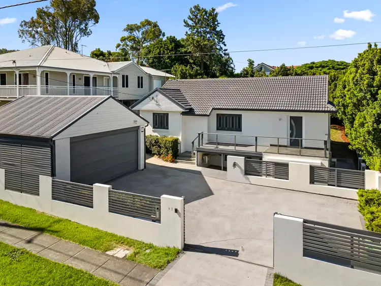 97 Waverley Road, Taringa QLD 4068