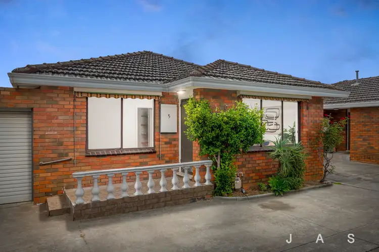 5/51 Alma Street, West Footscray VIC 3012