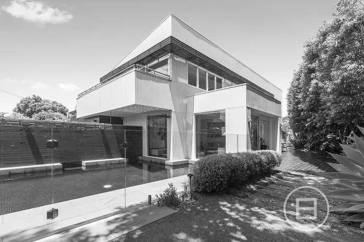 4 Holmhurst Court, Brighton East VIC 3187
