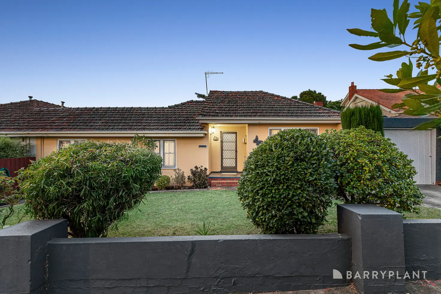 Main view of Homely townhouse listing, 3/1 Ashmore Avenue, Mordialloc VIC 3195