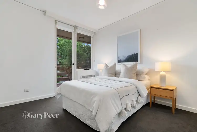 Sixth view of Homely apartment listing, 1/6 Hughenden Road, St Kilda East VIC 3183