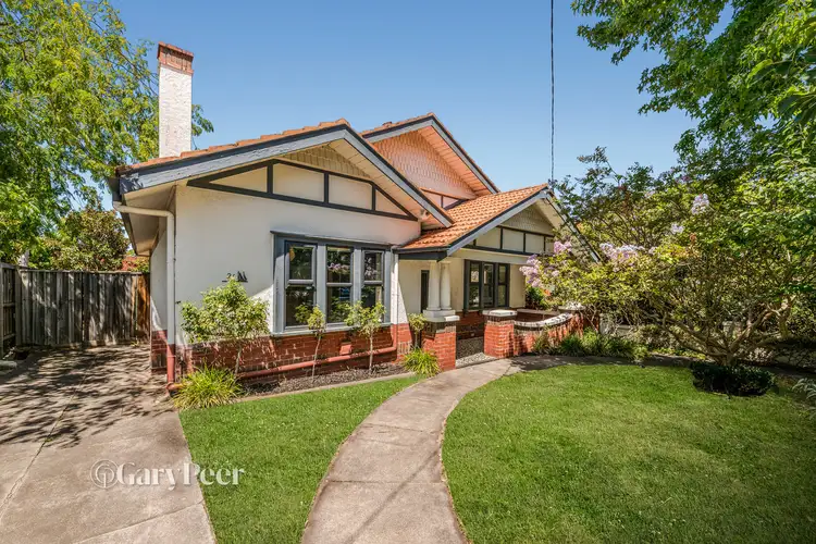 21 Wavenhoe Avenue, St Kilda East VIC 3183