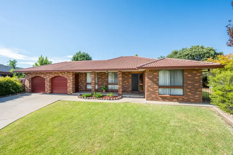 Second view of Homely house listing, 5 Erwen Court, Shepparton VIC 3630