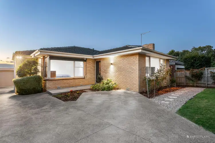 Main view of Homely unit listing, 1/11 William Street, Bulleen VIC 3105