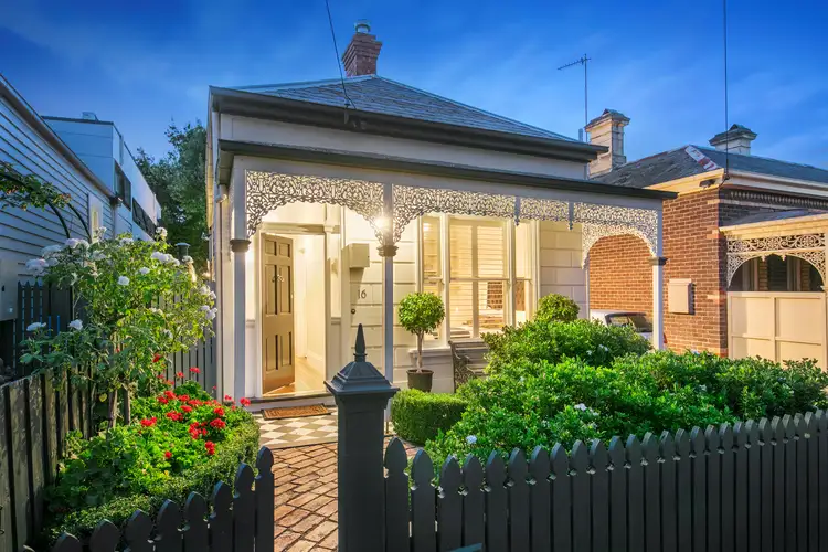 16 Stewart Street, Hawthorn East VIC 3123
