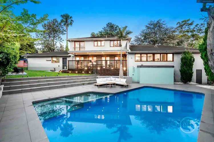 172 Mountain View Parade, Rosanna VIC 3084
