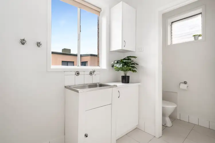 Sixth view of Homely apartment listing, 3/283 Nepean Highway, Seaford VIC 3198