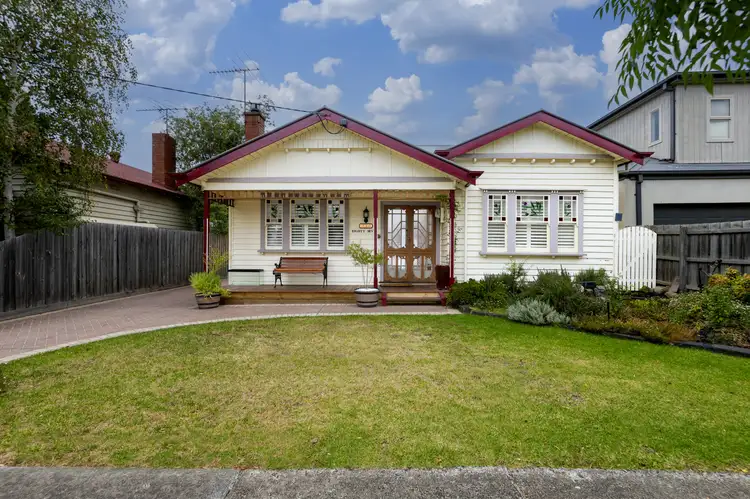87 Alma Street