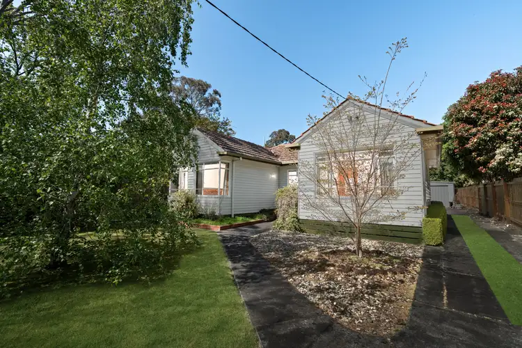 8 Hartigan Street, Blackburn VIC 3130