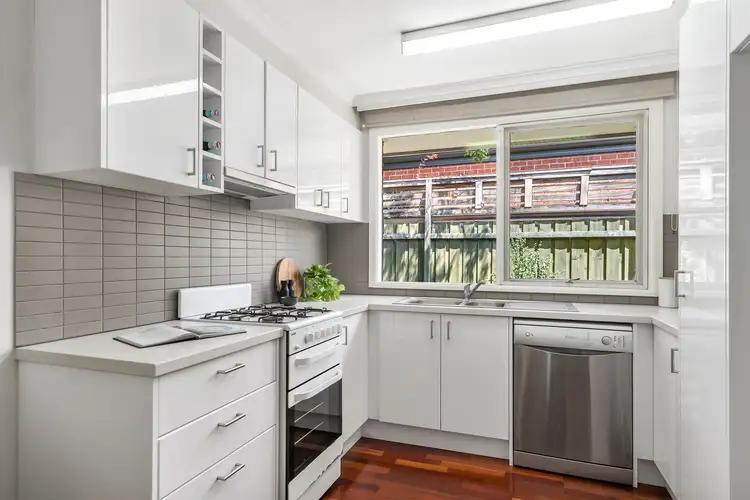 Sixth view of Homely villa listing, 4/12 Station Avenue, Glen Iris VIC 3146