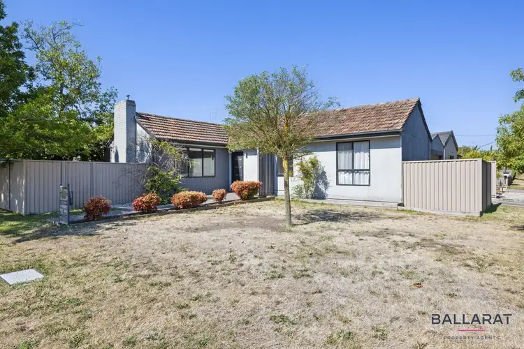 Second view of Homely house listing, 5 Valentine Street, Delacombe VIC 3356