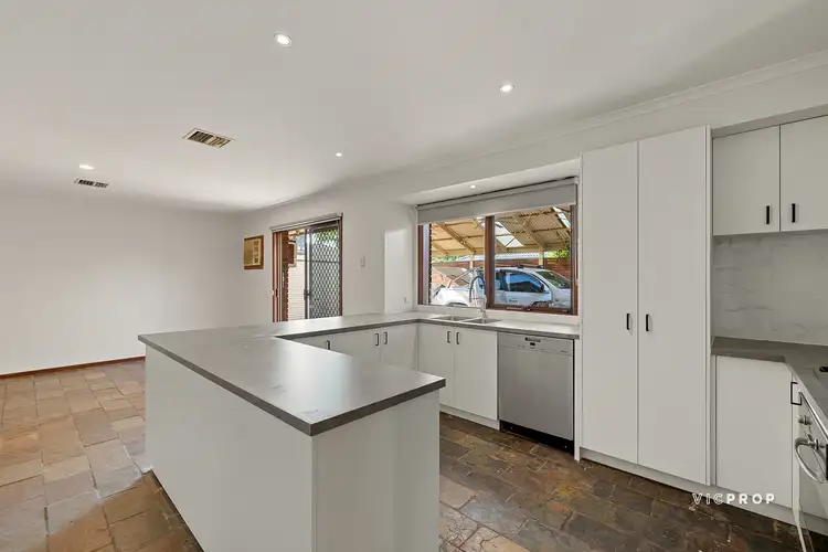 Third view of Homely house listing, 6 Greendale Court, Narre Warren VIC 3805