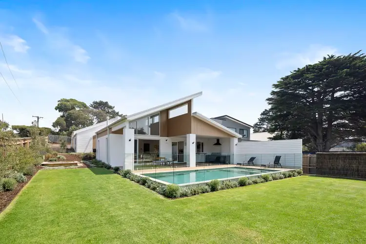 377 Melbourne Road