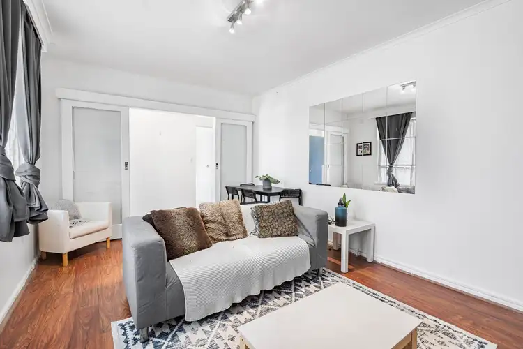 Fourth view of Homely apartment listing, 2/8 Waratah Avenue, Glen Huntly VIC 3163