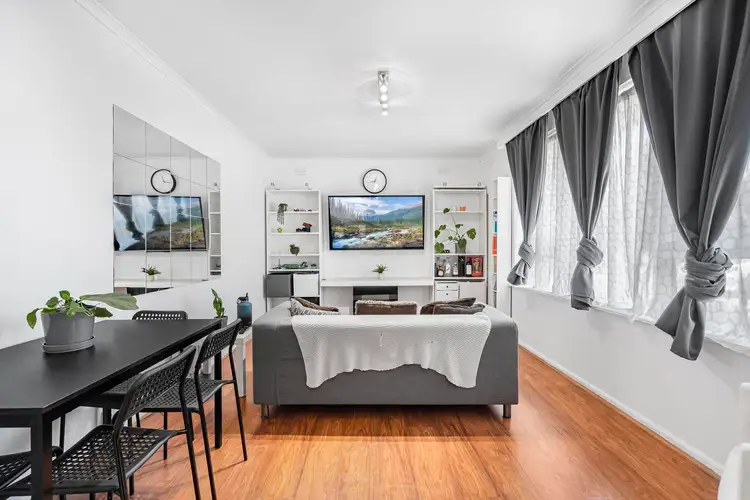 Sixth view of Homely apartment listing, 2/8 Waratah Avenue, Glen Huntly VIC 3163