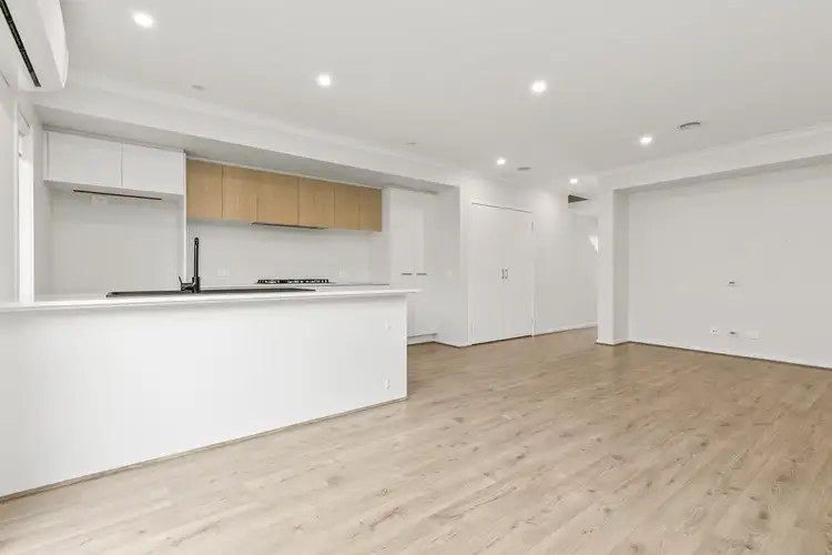 Fourth view of Homely townhouse listing, 18 Sandspit Walk, Armstrong Creek VIC 3217