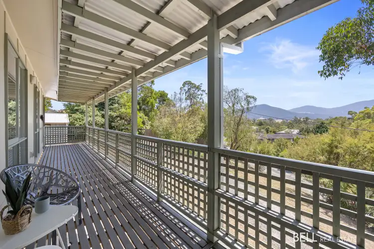 2 Jacka Street, Launching Place VIC 3139