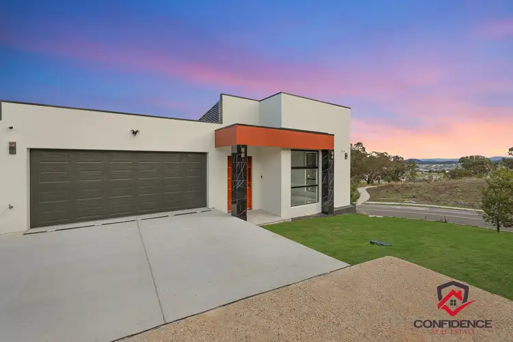 4 Gordon Ford Way, Taylor ACT 2913