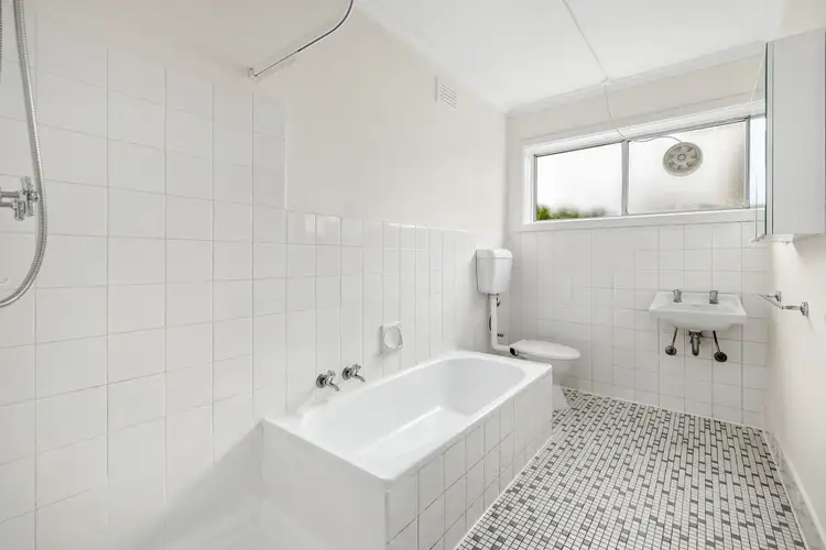 Fifth view of Homely apartment listing, 5/158 Oakleigh Road, Carnegie VIC 3163