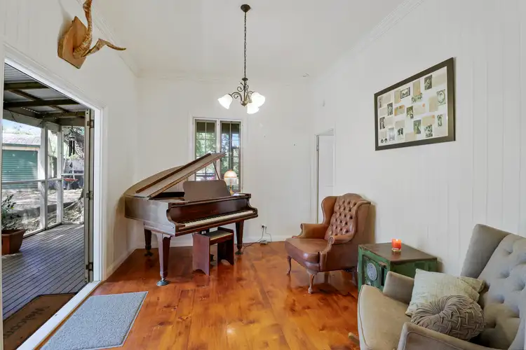 56 Oaky Creek Road, Innisplain QLD 4285