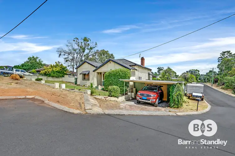 7 Paull Street, Collie WA 6225