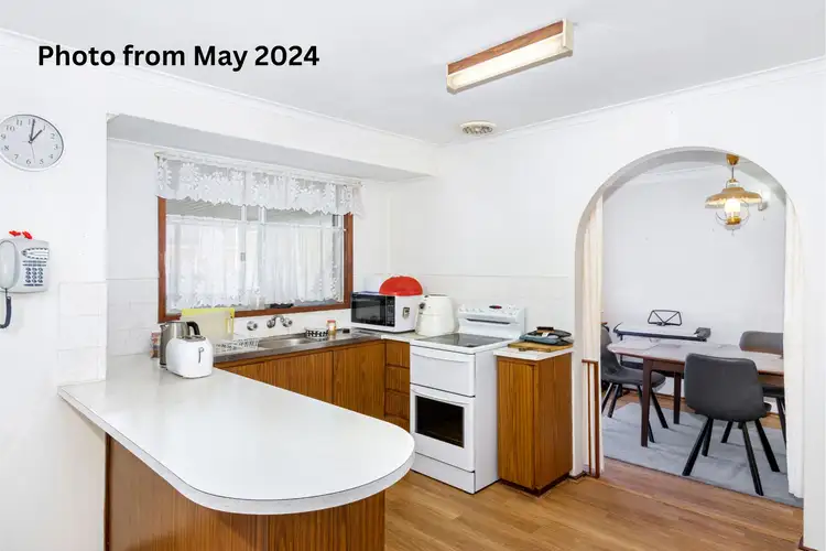 27 Elouera Street