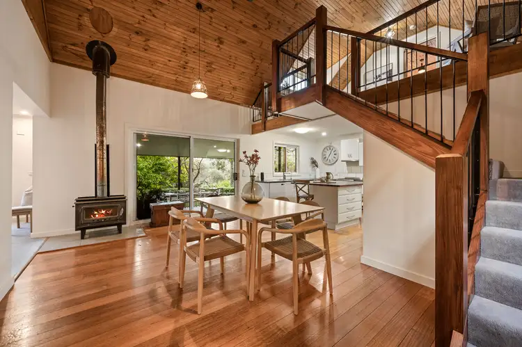 283 Simmonds Creek Road, Tawonga South VIC 3698