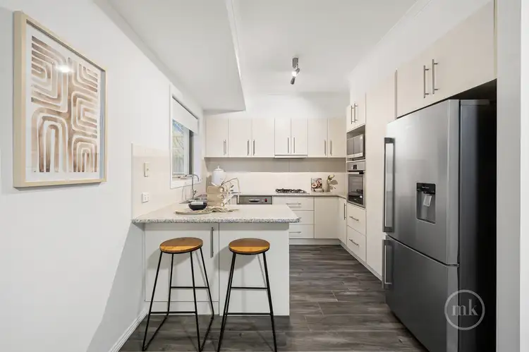Sixth view of Homely townhouse listing, 2/129 Mountain View Road, Briar Hill VIC 3088