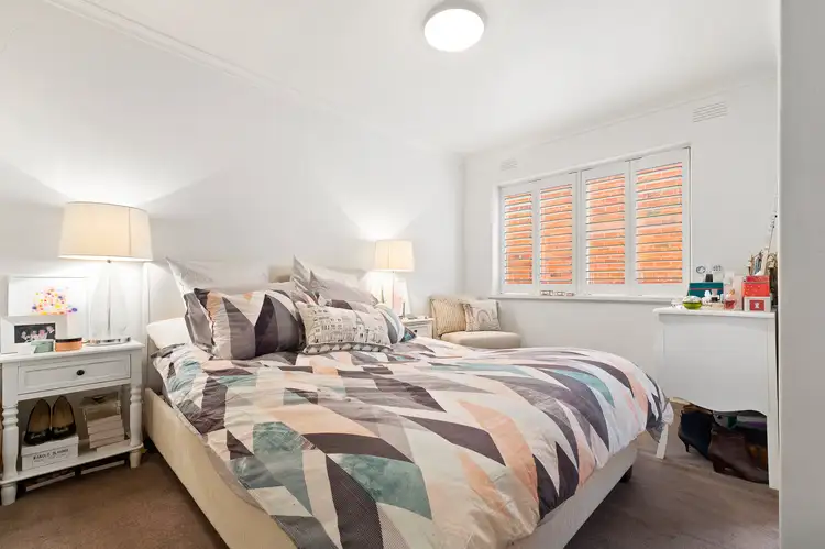 Fourth view of Homely apartment listing, 2/260 Wattletree Road, Malvern VIC 3144