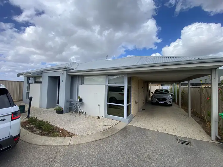 5/16 Jacobs Drive, Harvey WA 6220