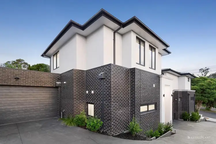 2/13 Jilpanger Road, Donvale VIC 3111