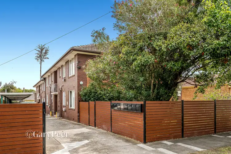 Main view of Homely apartment listing, 3/37 Gilbert Grove, Bentleigh VIC 3204