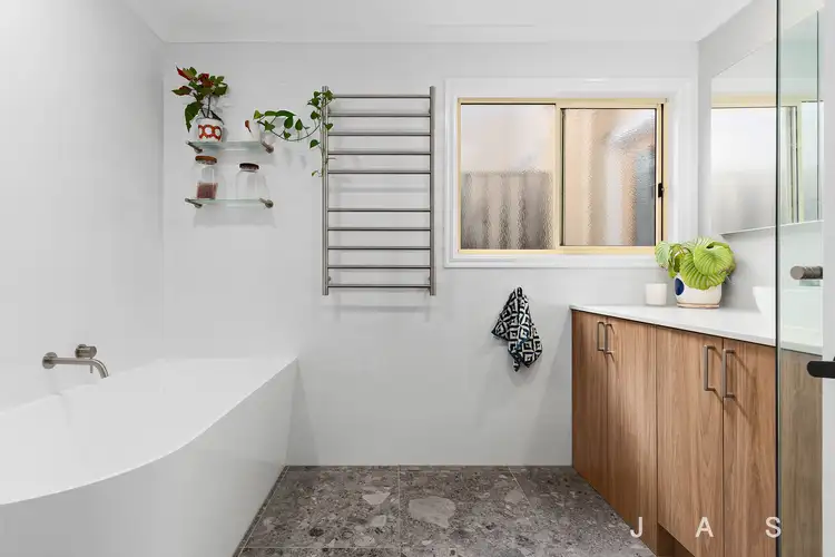 Fifth view of Homely unit listing, 4/134 Ballarat Road, Maidstone VIC 3012