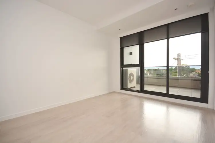 Fourth view of Homely apartment listing, 261 Centre Road, Bentleigh VIC 3204
