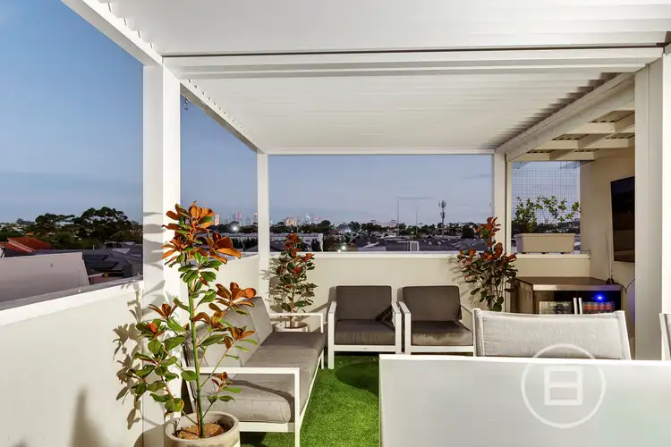 Second view of Homely townhouse listing, 25 Banum Crescent, Ascot Vale VIC 3032