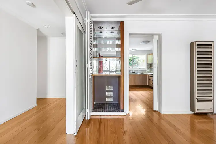 Fourth view of Homely apartment listing, 2/27 High Road, Camberwell VIC 3124