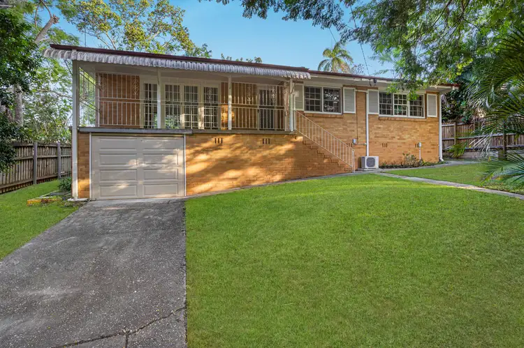 119 Lambert Road, Indooroopilly QLD 4068