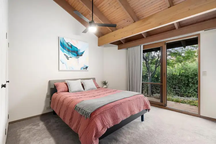 Sixth view of Homely house listing, 3 Fiona Court, Eltham VIC 3095
