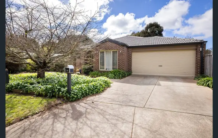 14 Main Street, Romsey VIC 3434