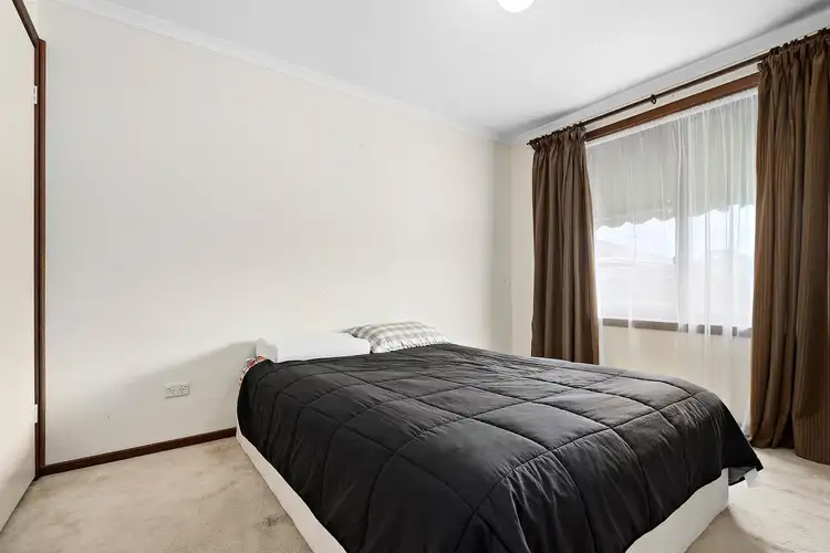 Fifth view of Homely unit listing, 1/20 Duff Street, Cranbourne VIC 3977