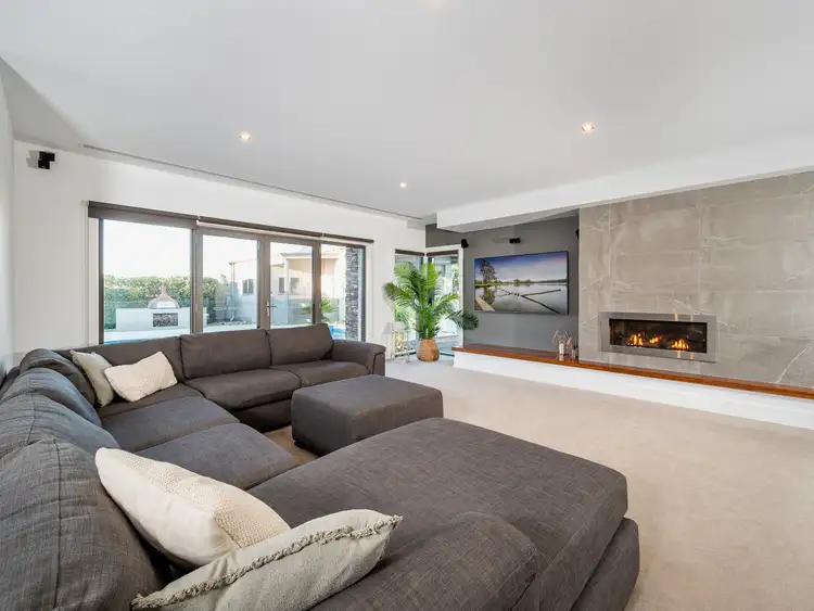 Sixth view of Homely house listing, 15 Magnolia Avenue, Kialla VIC 3631