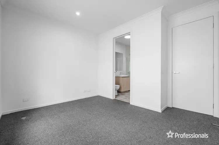 Fifth view of Homely townhouse listing, 59 Oakden Crescent, St Albans VIC 3021