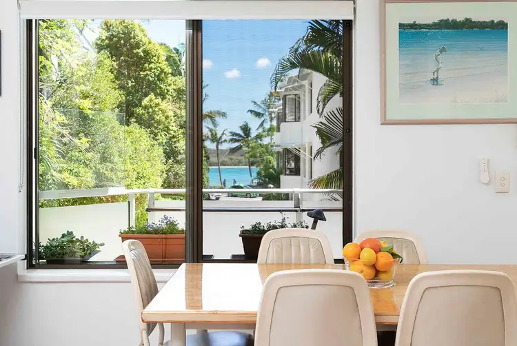 2/263 Gympie Terrace, Noosaville QLD 4566